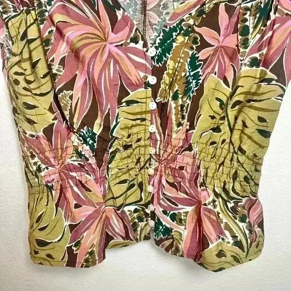 Madewell Shirred Cap-Sleeve Top in
Brushstroke Monstera Size Small - Picture 6 of 14